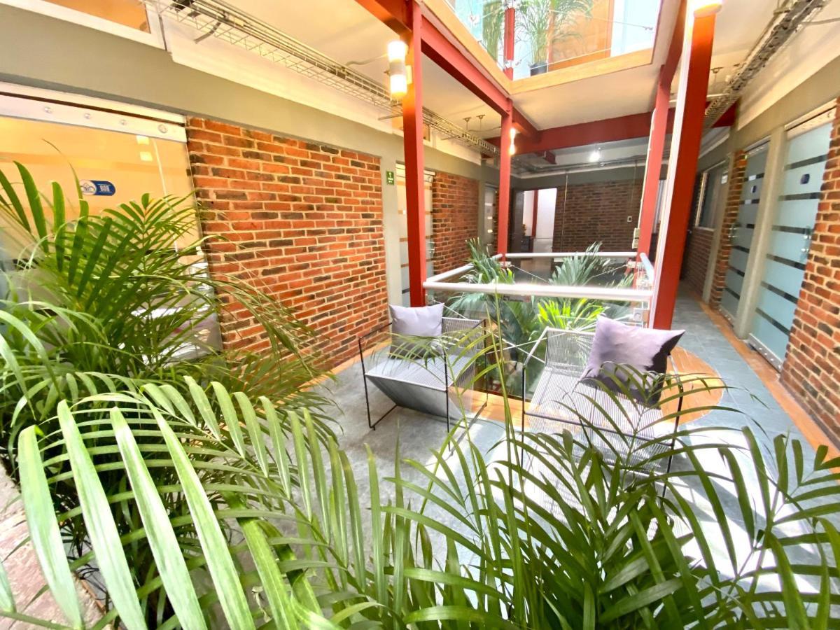 Roomies Hostel Reforma-El Angel Mexico City Ngoại thất bức ảnh