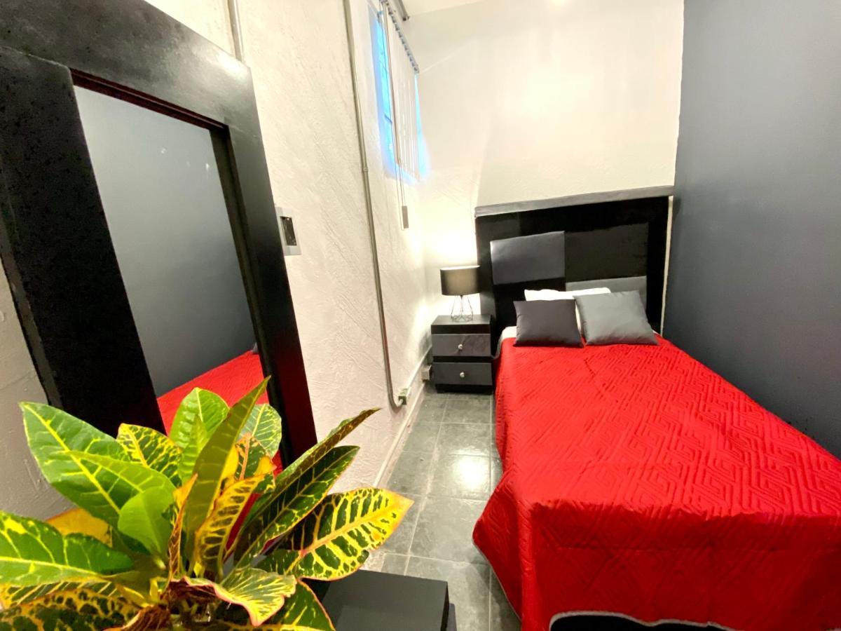 Roomies Hostel Reforma-El Angel Mexico City Ngoại thất bức ảnh